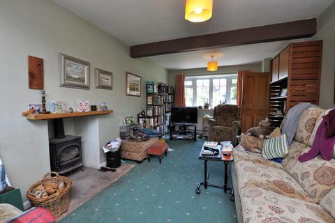 32 Mulgrave View, Stainsacre, Whitby, YO22 4NX