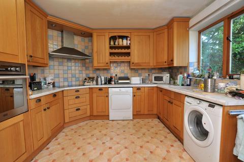 32 Mulgrave View, Stainsacre, Whitby, YO22 4NX