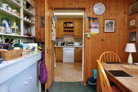 32 Mulgrave View, Stainsacre, Whitby, YO22 4NX
