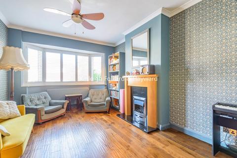 7 Bramdean Crescent, London, SE12 0NU