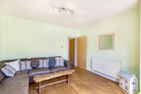 Flat 3, 61 Alexandra Drive, London, SE19 1AN