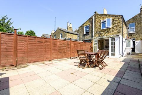 36 Reverdy Road, London, SE1 5QE