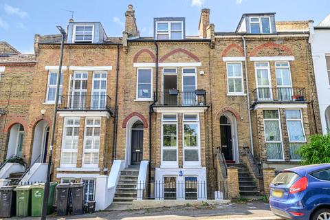 6a Woodland Hill, London, SE19 1NY