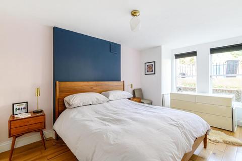 6a Woodland Hill, London, SE19 1NY
