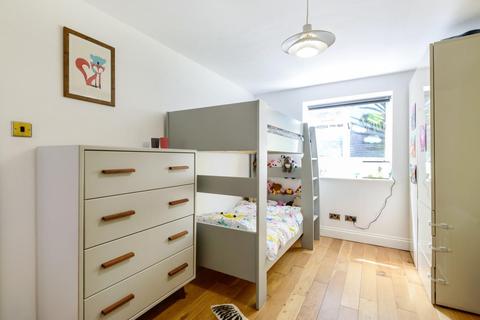 6a Woodland Hill, London, SE19 1NY