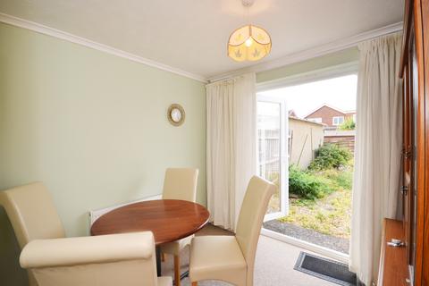 6 Ellison Close, Raunds, Wellingborough, NN9 6SN