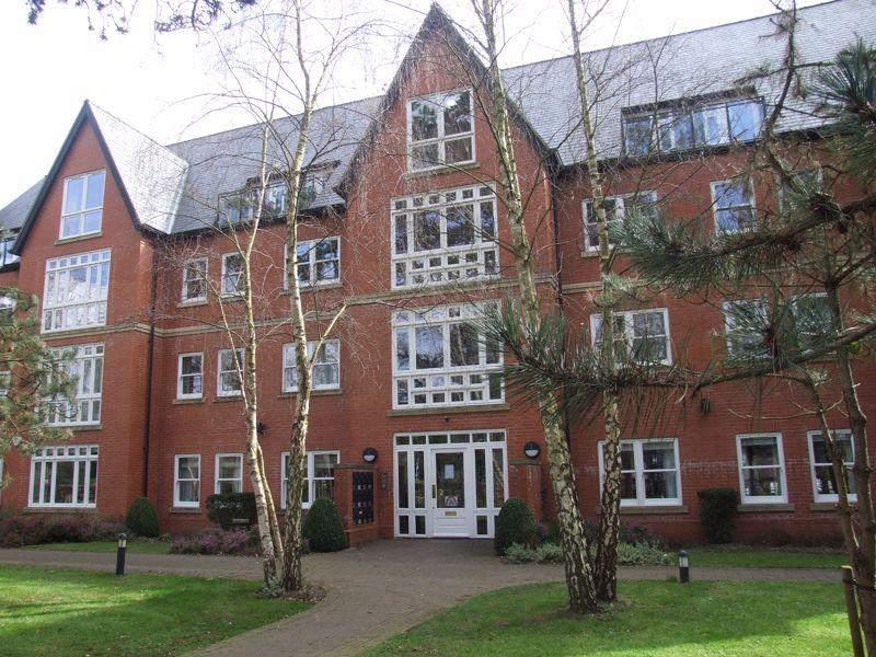 Sterling Place, Woodhall Spa 2 bed apartment £875 pcm (£202 pw)