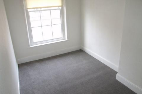 2 bedroom apartment to rent, High Street, Horncastle