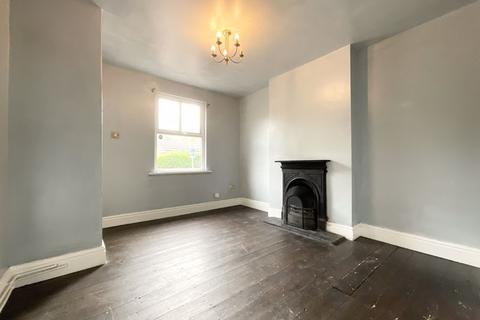 2 bedroom end of terrace house for sale - London Road, Woore, Cheshire