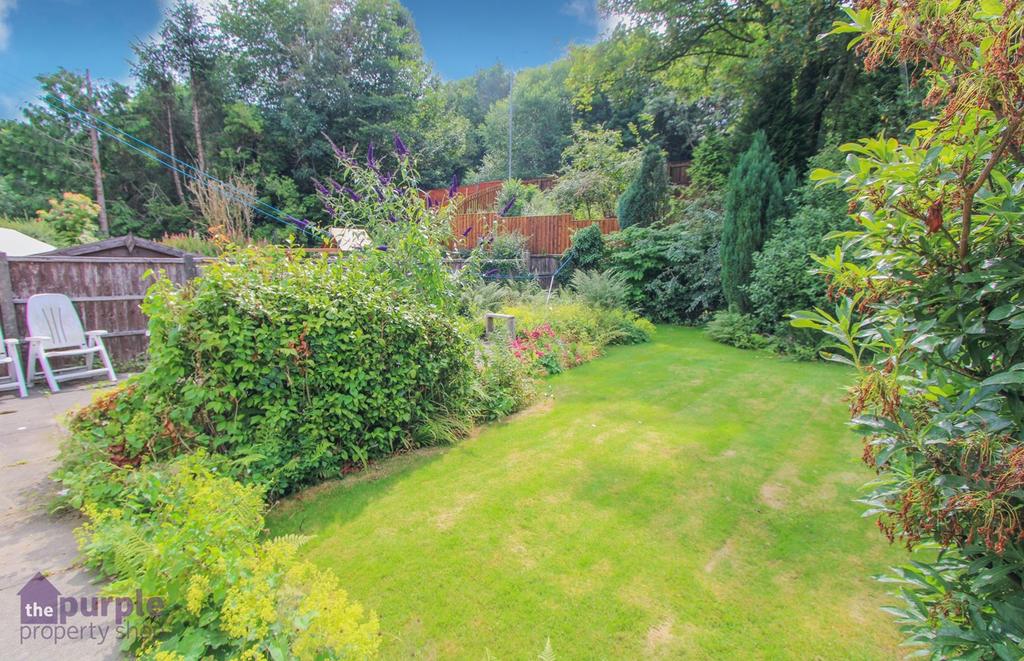 Temple Road, Bolton, BL1 4 bed detached house £400,000