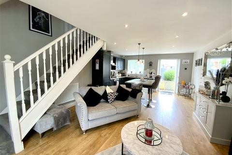 7 Chapel Way, Kiveton Park, Sheffield, S26 6QT