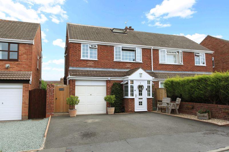 Mill Lane, Broseley 3 bed semidetached house £299,950