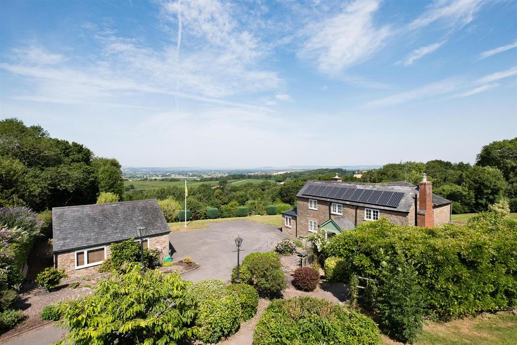 Kingsthorne, Hereford Exceptional views 3 bed detached house for sale
