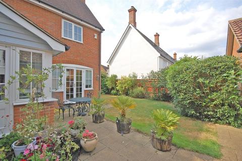 2 Chestnut Avenue, Great Notley, Braintree, CM77 7YJ