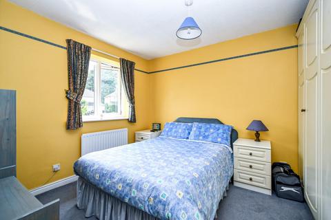 37 Cavalier Drive, Apperley Bridge, Bradford, BD10 0UF