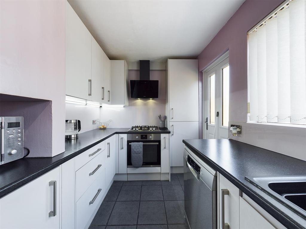 Broadwood Road, Chattenden, 3 bed house £350,000