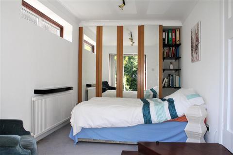 61 Highfield Drive, Epsom, KT19 0AU