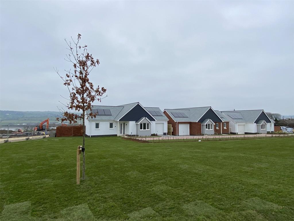 Anchorwood View, Oakland Park South... 2 bed bungalow £385,000