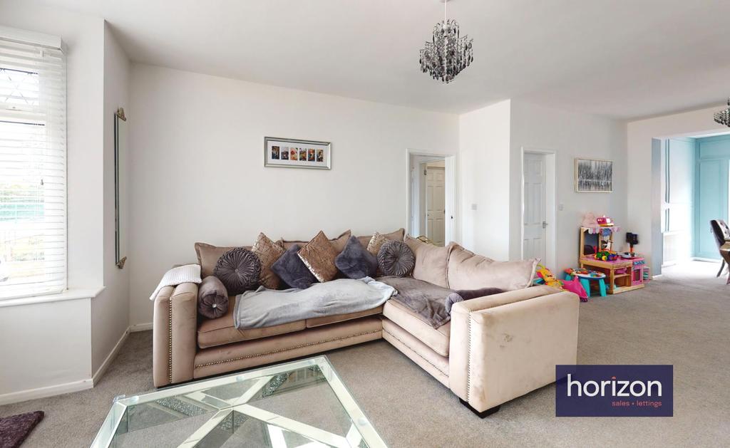 Upsall Grove, StocktonOnTees, TS19 3 bed semidetached house £850