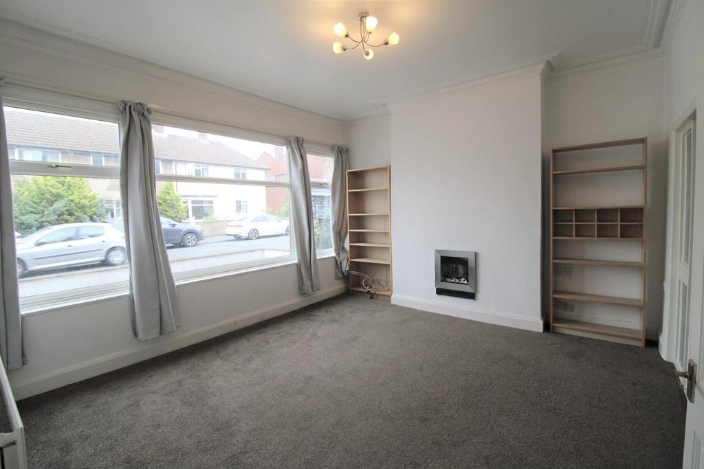 King Edwards Drive, Harrogate 3 bed house £950 pcm (£219 pw)