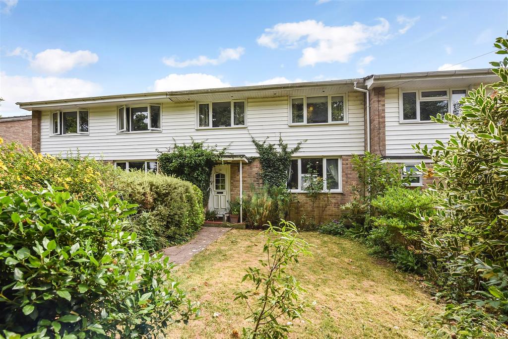 Collins Close, Charlton, Andover 3 bed terraced house for sale £275,000