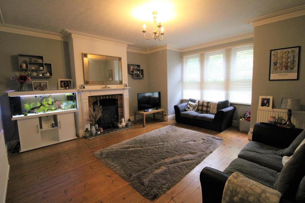 Mafeking Street, Harrogate 2 bed terraced house £925 pcm (£213 pw)