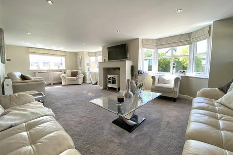 5 bedroom detached house for sale, Allscott, Telford