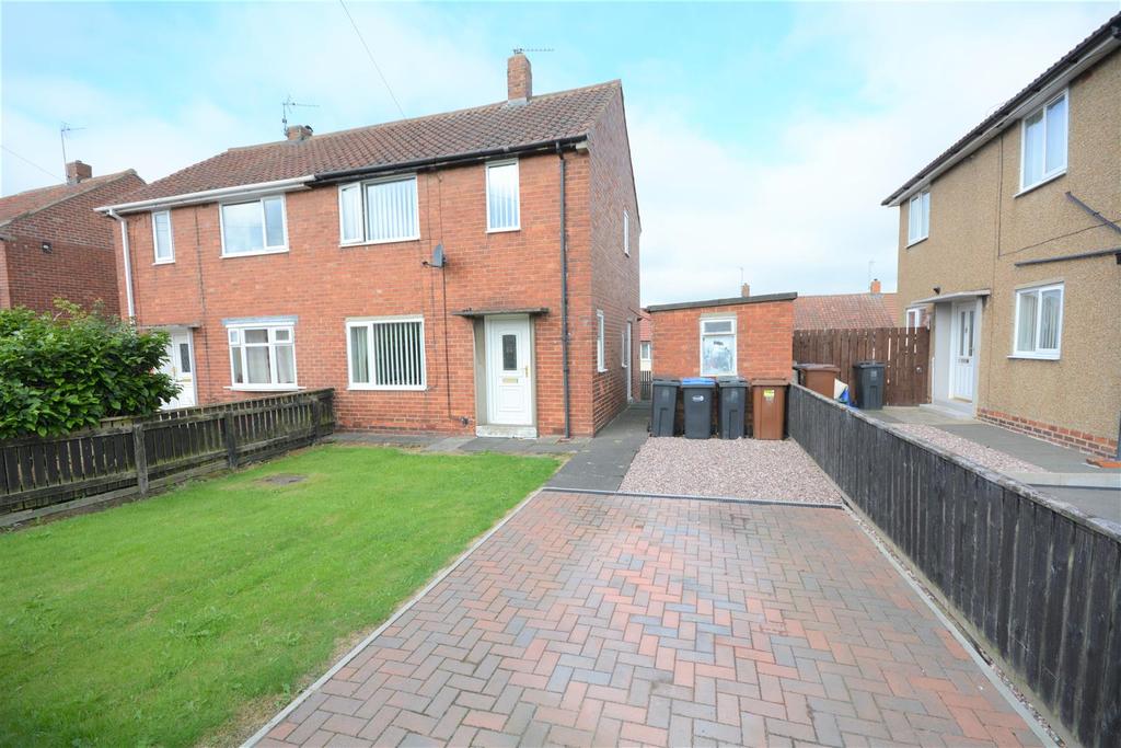 Ennerdale Drive, Crook, Durham 2 bed semidetached house £82,000