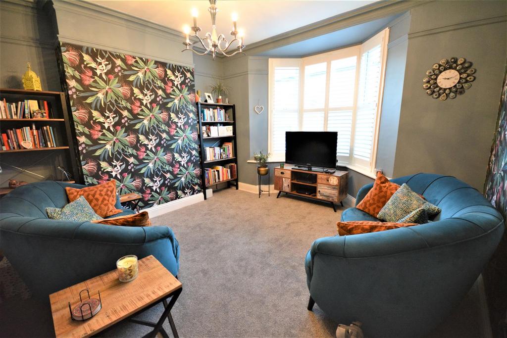 Salisbury Place, Auckland 3 bed terraced house £125,000