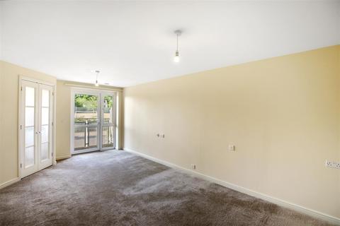 1 bedroom apartment for sale - Benedict Court, Western Avenue, Newbury, Berkshire, RG14 1AR