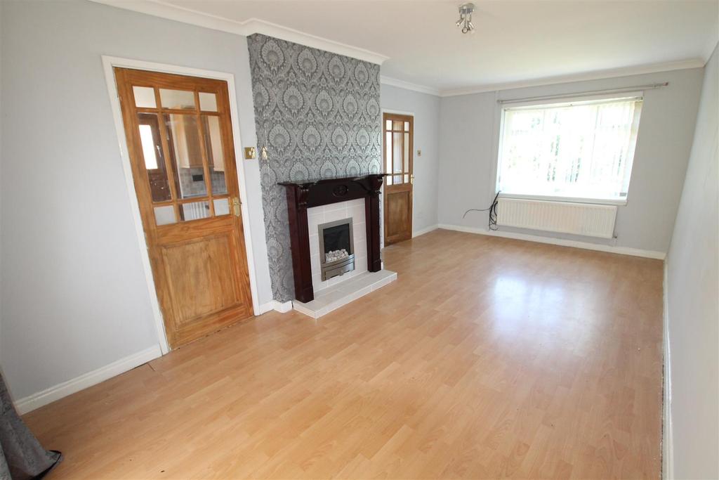 Coniston Crescent, Crook 2 bed semidetached house for sale £85,000
