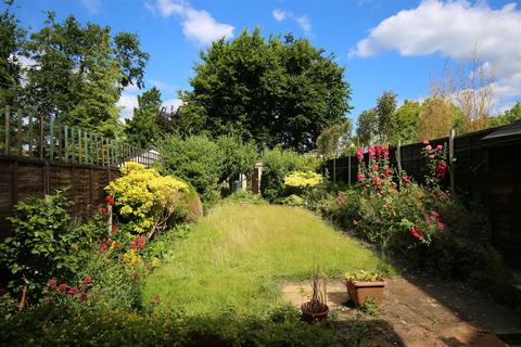 18 Eynsford Road, Farningham, Dartford, DA4 0BD