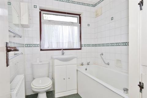 18 Eynsford Road, Farningham, Dartford, DA4 0BD
