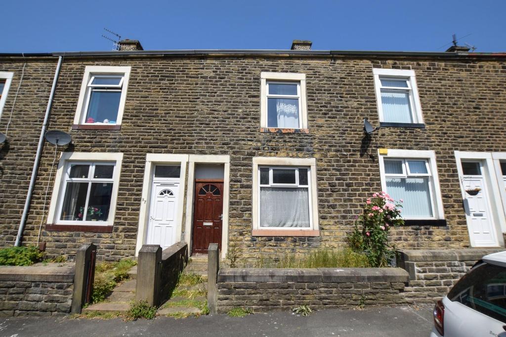 Oak Street, Colne 3 bed terraced house £45,000