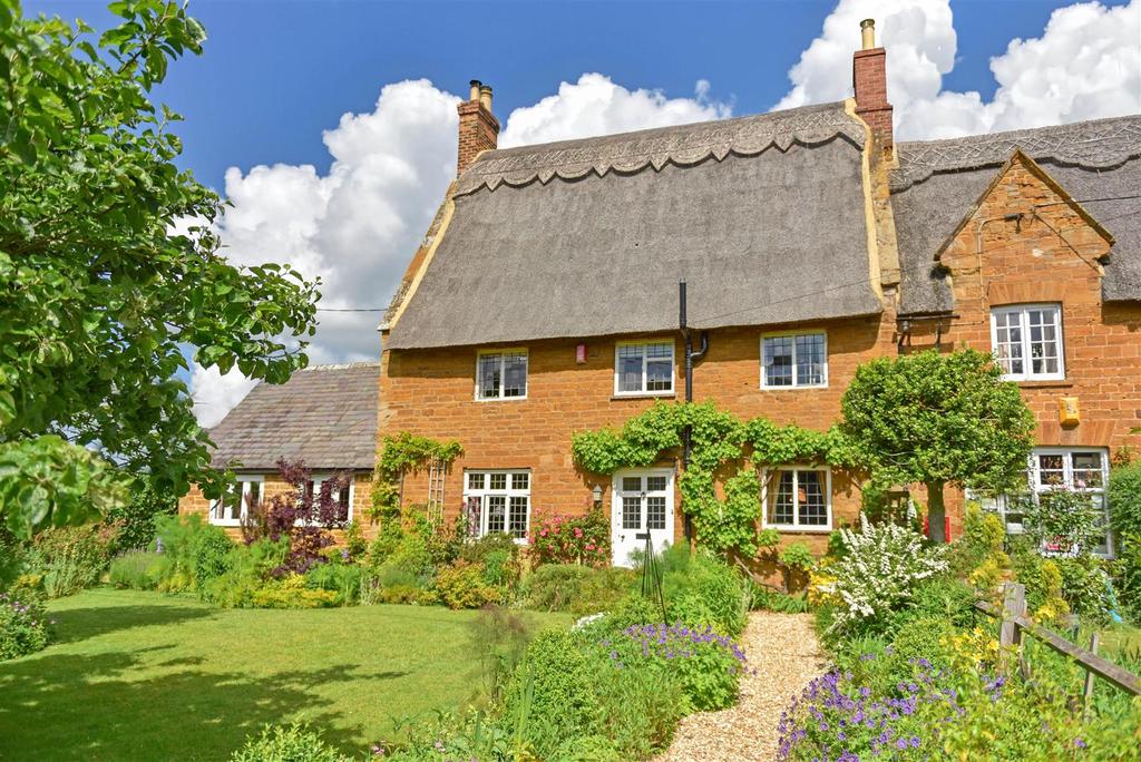 Upper Harlestone, Northampton 4 bed cottage for sale £699,950