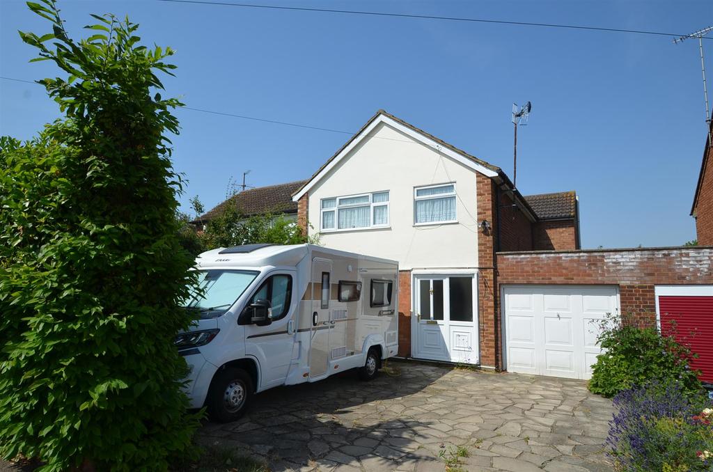 Norman Road, BartonLeClay, Bedford 3 bed semidetached house £450,000