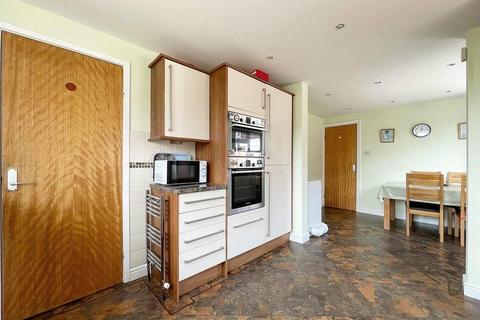 35 Baslow Crescent, Dodworth, Barnsley, S75 3SG
