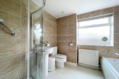 35 Baslow Crescent, Dodworth, Barnsley, S75 3SG