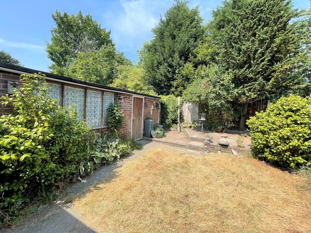 Alderley Lane, Leigh 4 bed semidetached house £210,000