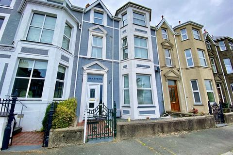 9 bedroom townhouse for sale, Y Maes, Criccieth