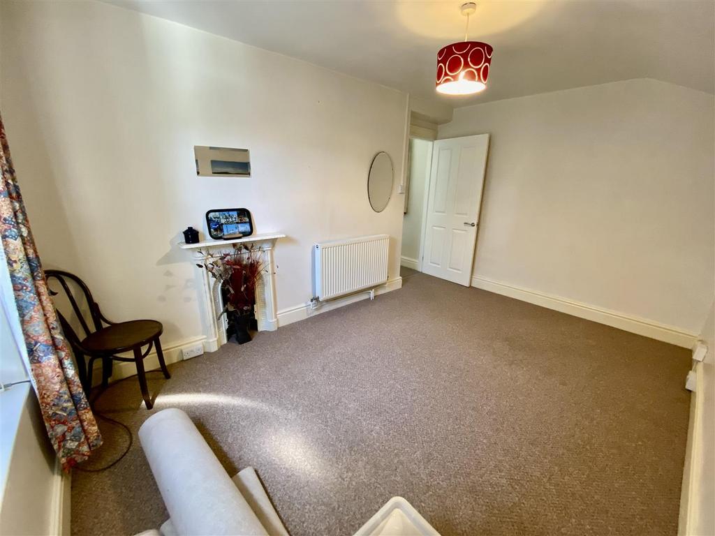 07 D1 B19 F-7 B65-4 AC6-8103-DDD3 D43 D8 E9 B.jpeg