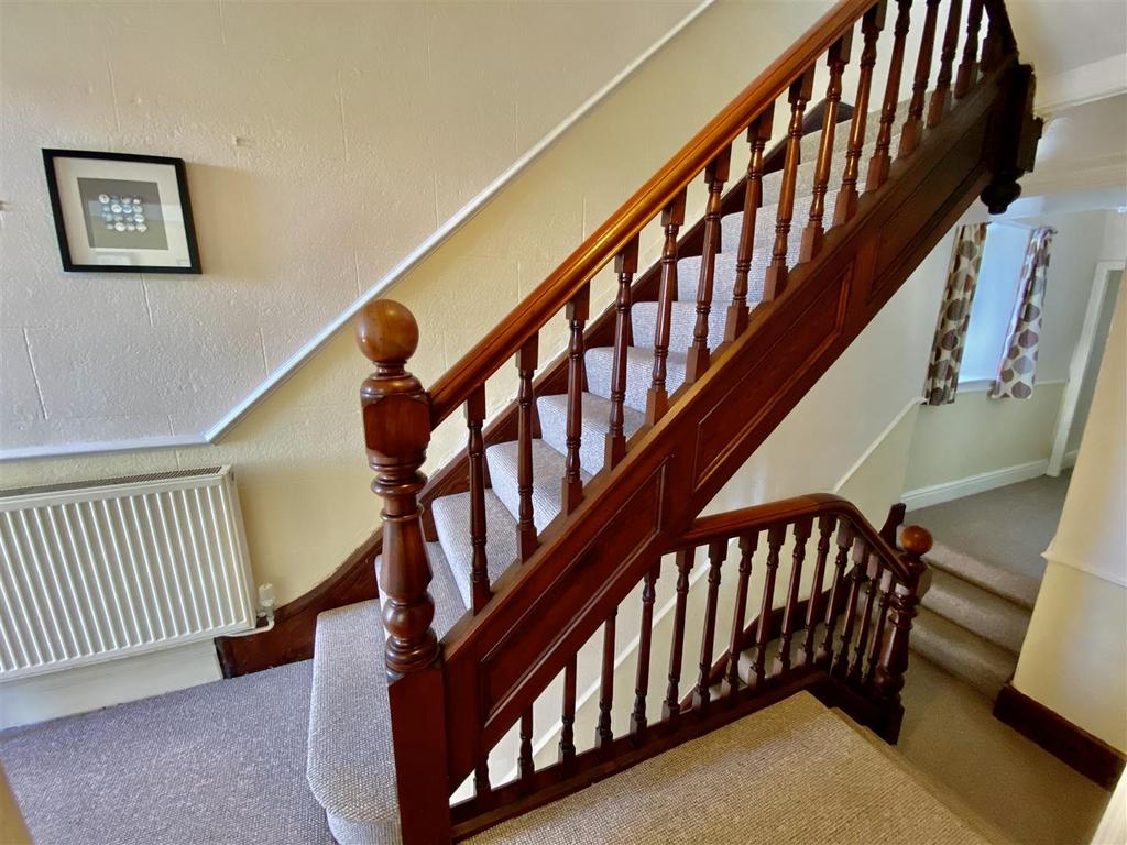 FE32 BC84-E933-40 D6-97 B7-2 C25575 EEB0 D.jpeg