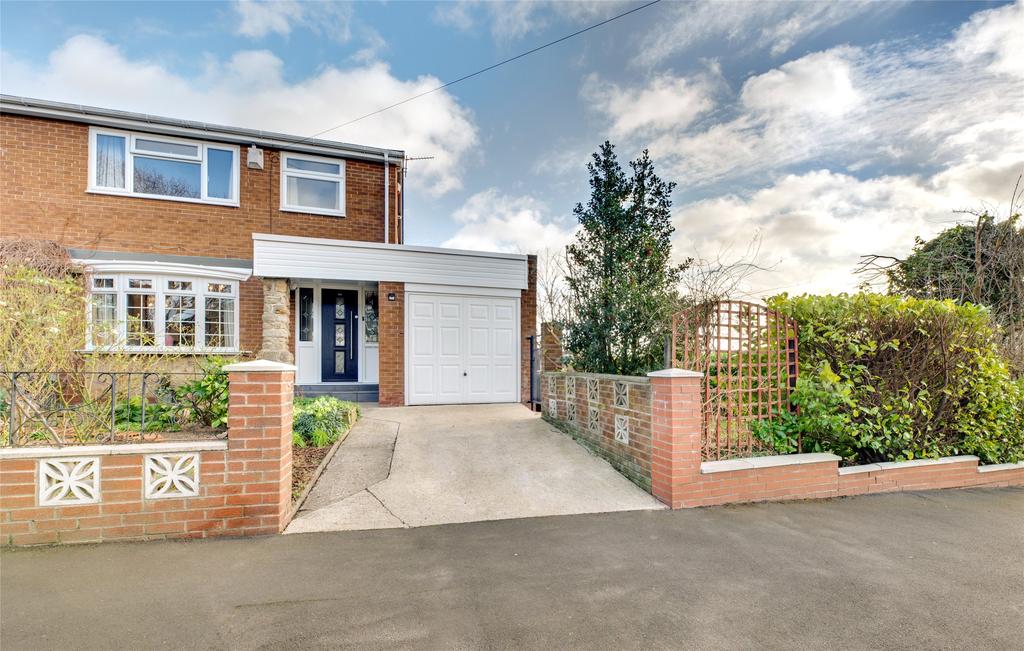 Neptune Road, Dumpling Hall, Newcastle Upon Tyne, NE15 3 bed semidetached house £210,000