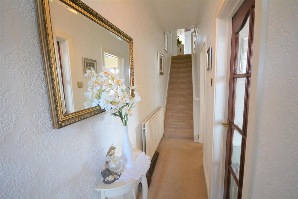 Wharton Street, Coundon, Auckland, Durham 2 bed terraced house