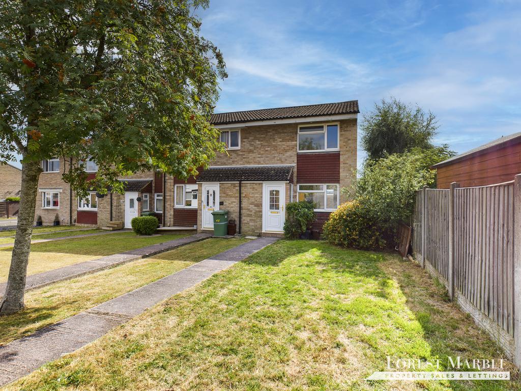 Farley Close, Frome 2 bed terraced house for sale £260,000
