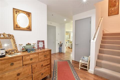 2 bedroom apartment for sale, Cityview, Lansdowne Lane, Charlton, London, SE7