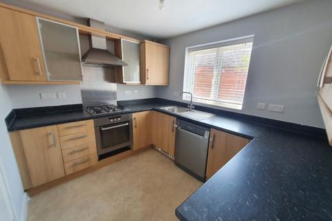 3 bedroom semi-detached house to rent - 36 Samwell Lane, Northampton, NN5 4DB