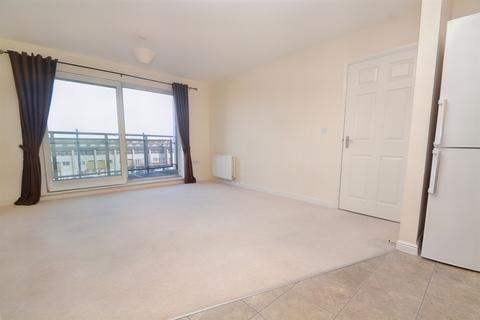 2 bedroom flat for sale - Poole