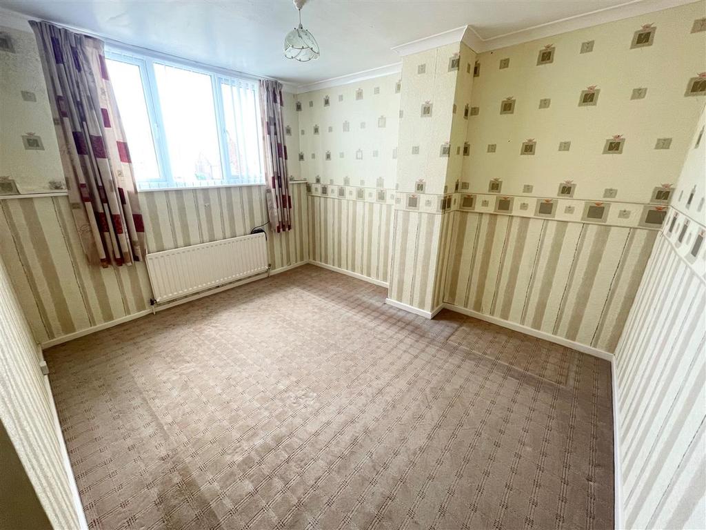 Bedroom no. 1