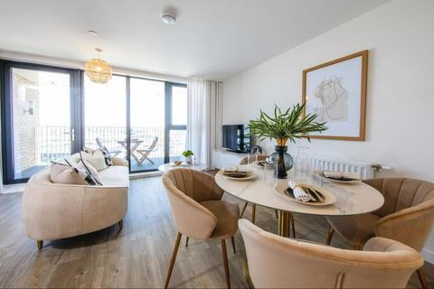 2 bedroom flat for sale - Park Royal, NW10 7HQ